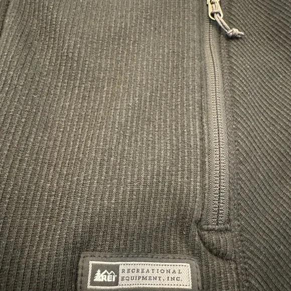 REI Black Vest Women’s M - Picture 2 of 8